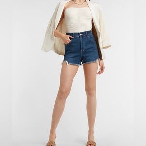 Express 00 Super High Waisted Knit Raw Hem Mom Jean Shorts, Medium Wash